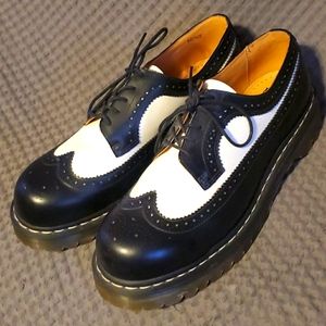 Dr. Martens 3989 Wingtip Brogue Bex Sole Shoes